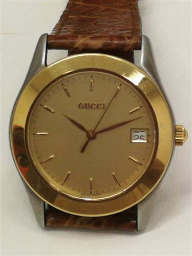 Orologio gucci hot sale cinturino pelle